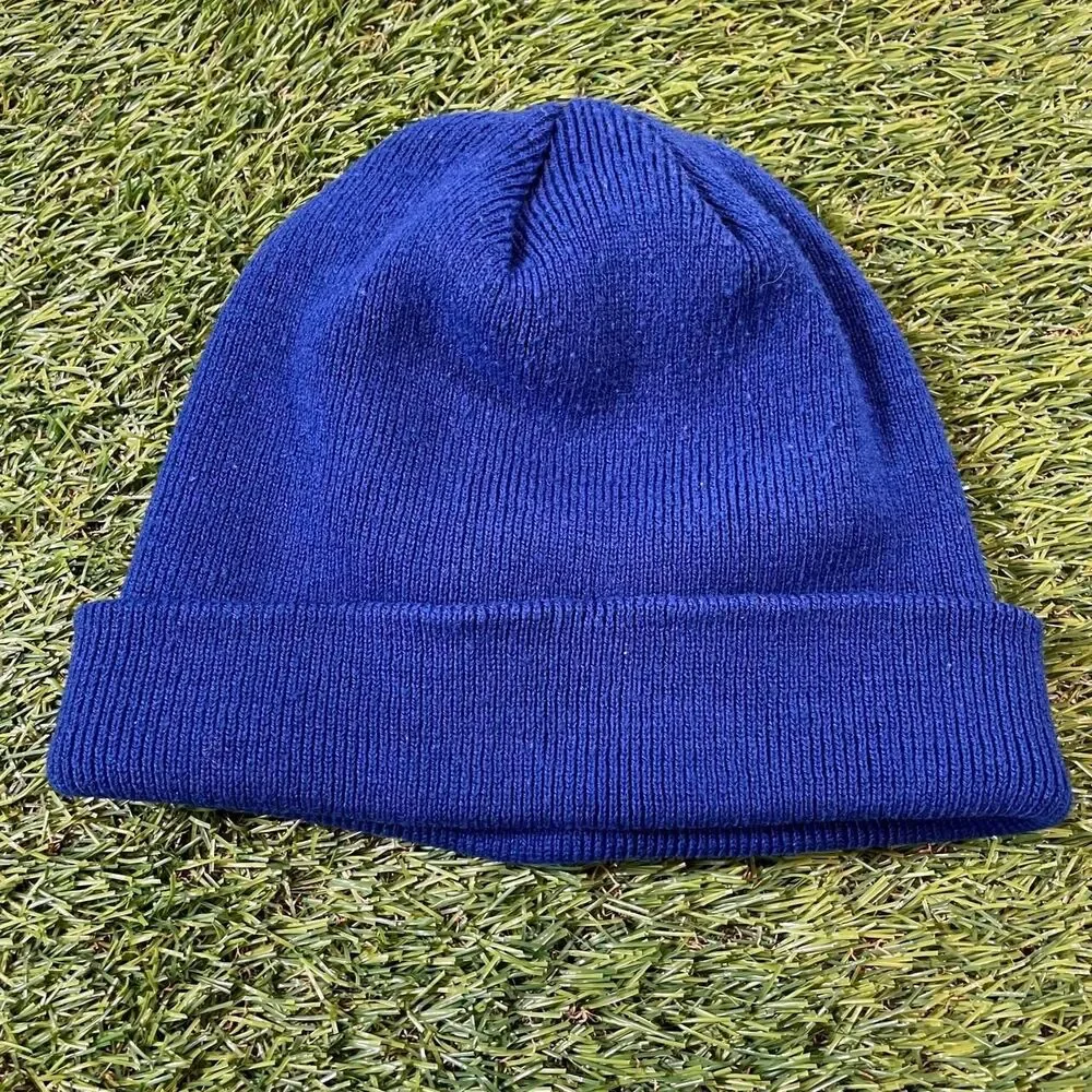 NBA Golden State Warriors blue knit beanie with yellow bridge logo Size youth